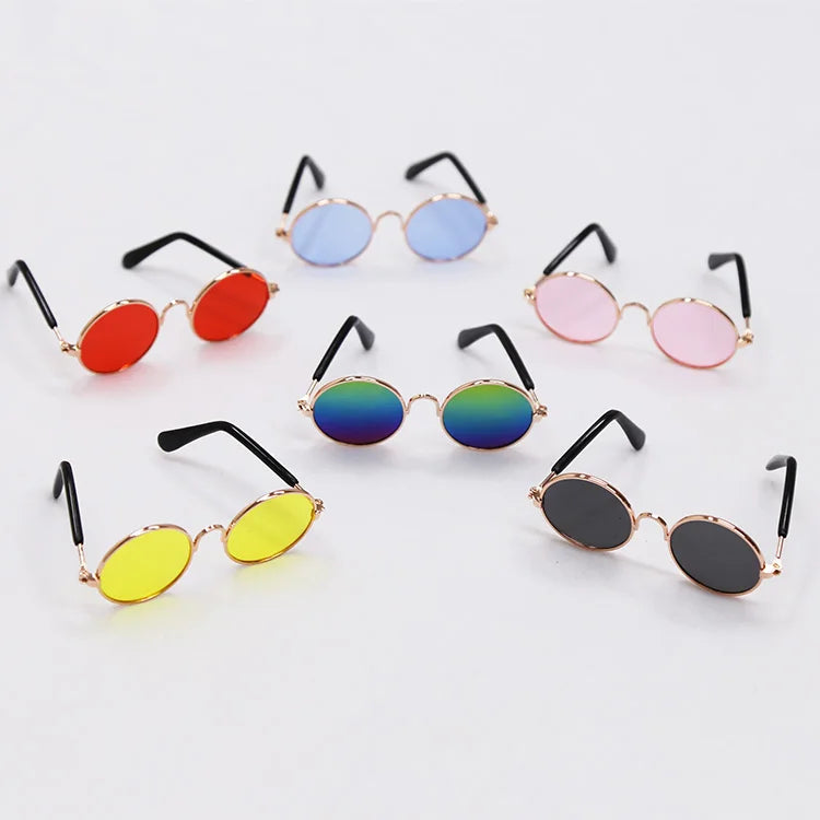 Vintage Round Cat Sunglasses Reflection Eyewear Glasses Pet Products for Dog Kitten Dog Cat Accessories for Small Dogs Festive Paws